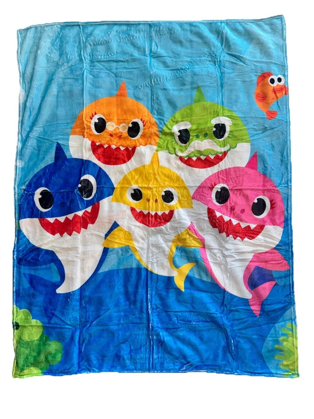 Baby Shark Plush Throw Blanket 50x40 Nickelodeon Kids Toddler Fleece New